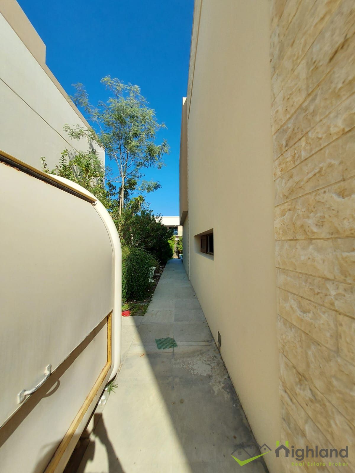 Exceptional Villa | Garden | Gated Community