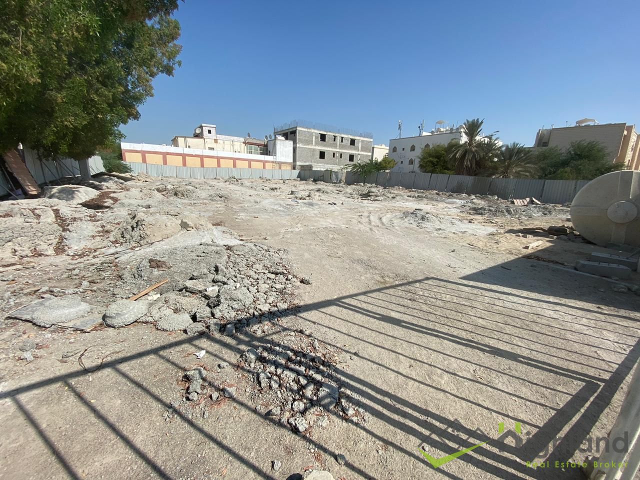 Residential-Land-for-Sale-in-Al-Mushrif-Abu-Dhabi-3 Residential Land for Sale in Al Mushrif, Abu Dhabi