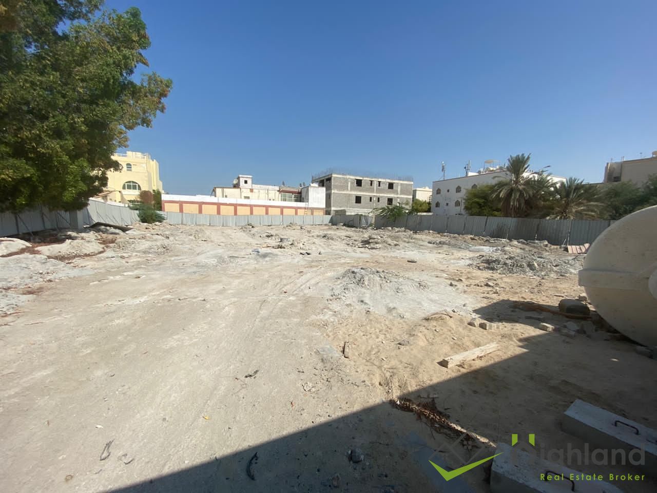 Residential-Land-for-Sale-in-Al-Mushrif-Abu-Dhabi-9 Residential Land for Sale in Al Mushrif, Abu Dhabi
