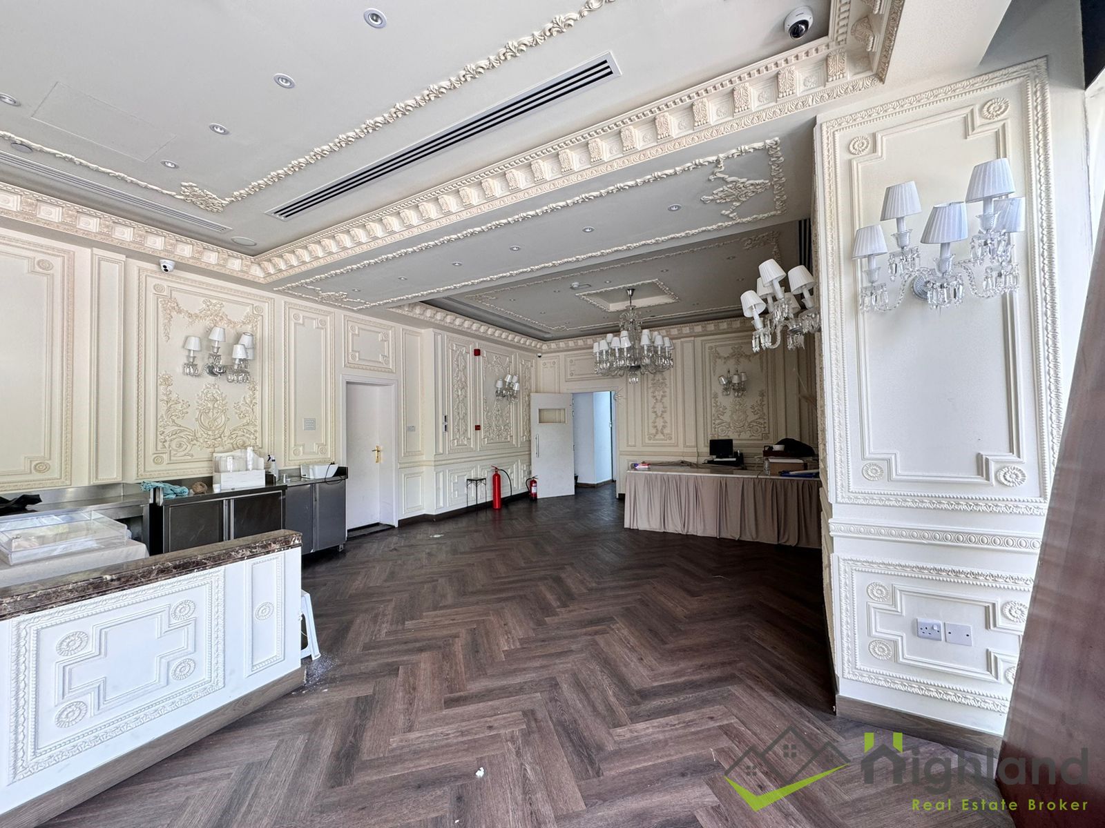 Showroom-Ground-Floor-170SQM-Basement-235-SQM-4 Showroom | Ground Floor 170SQM | Basement 235 SQM