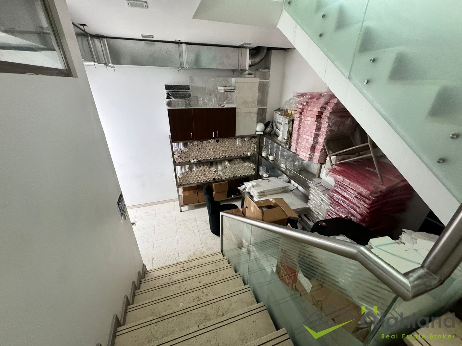 Showroom-Ground-Floor-170SQM-Basement-235-SQM-8 Showroom | Ground Floor 170SQM | Basement 235 SQM