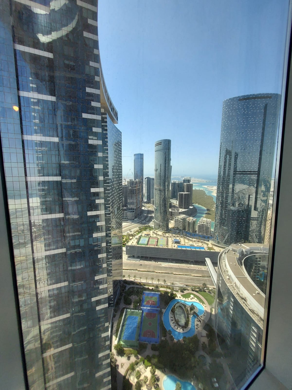 Pristine One Bedroom Apartment in Gate Tower 3 Al Reem (1) Pristine One Bedroom Apartment in Gate Tower 3 Al Reem