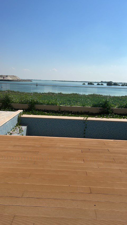 Unleash a World of Luxury: Own This Enchanting Villa in Hidd Al Saadiyat