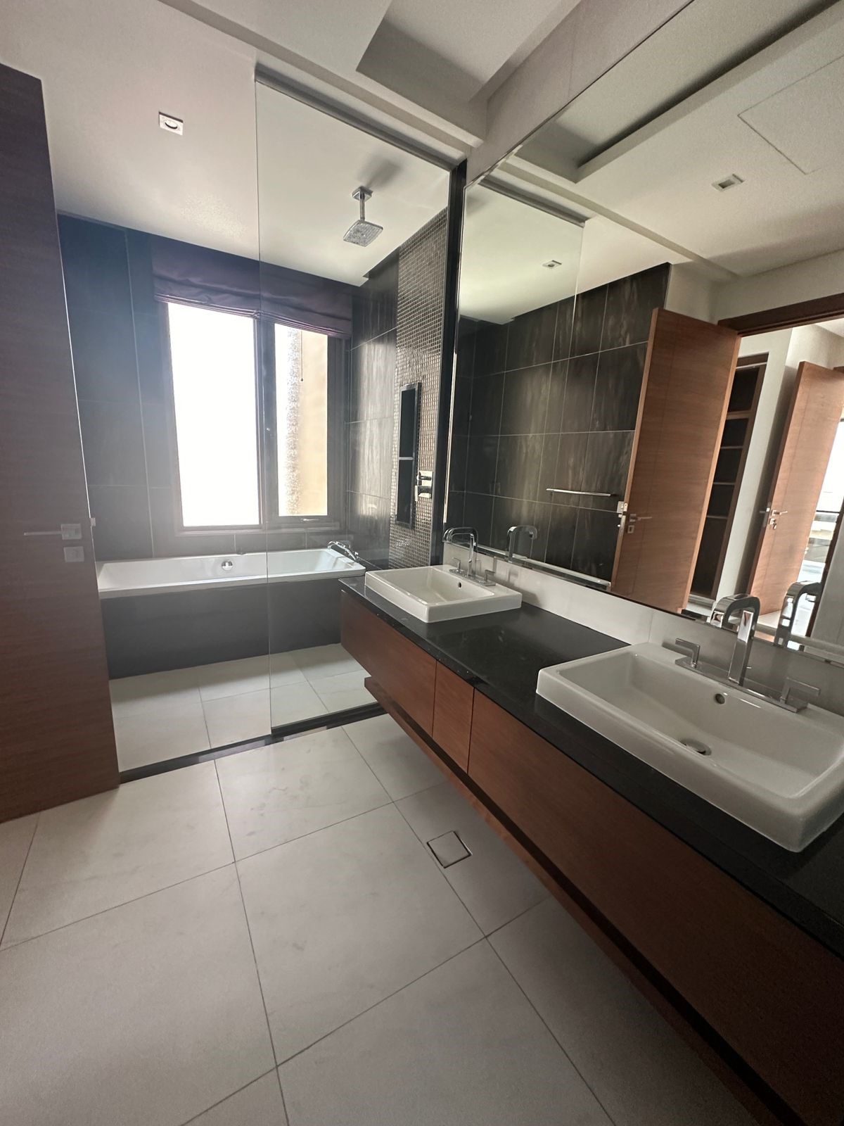 Peaceful Community | Private Pool | 5 Master Bedrooms