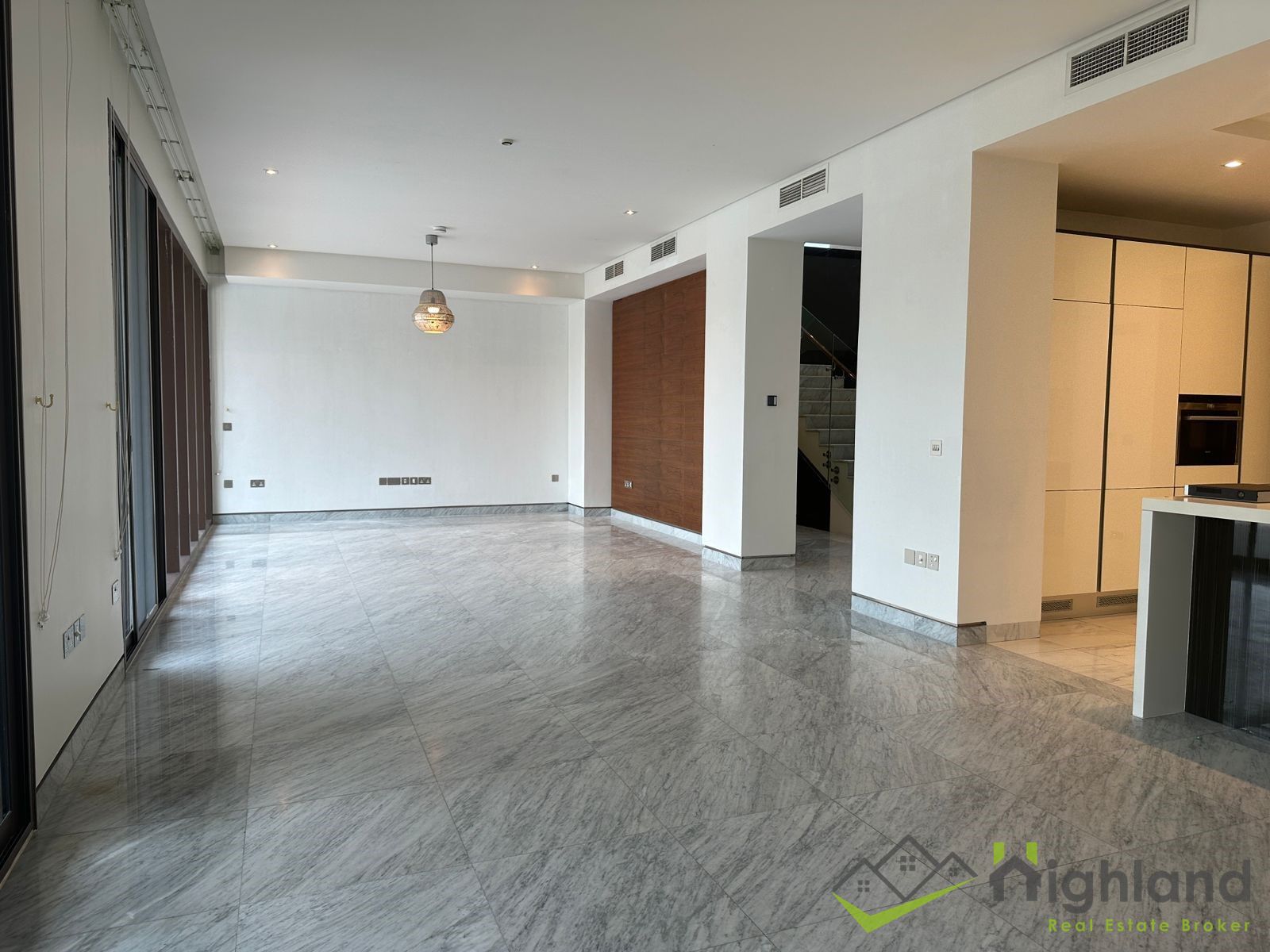 Gated Community | Private Pool | 5 Master Bedrooms