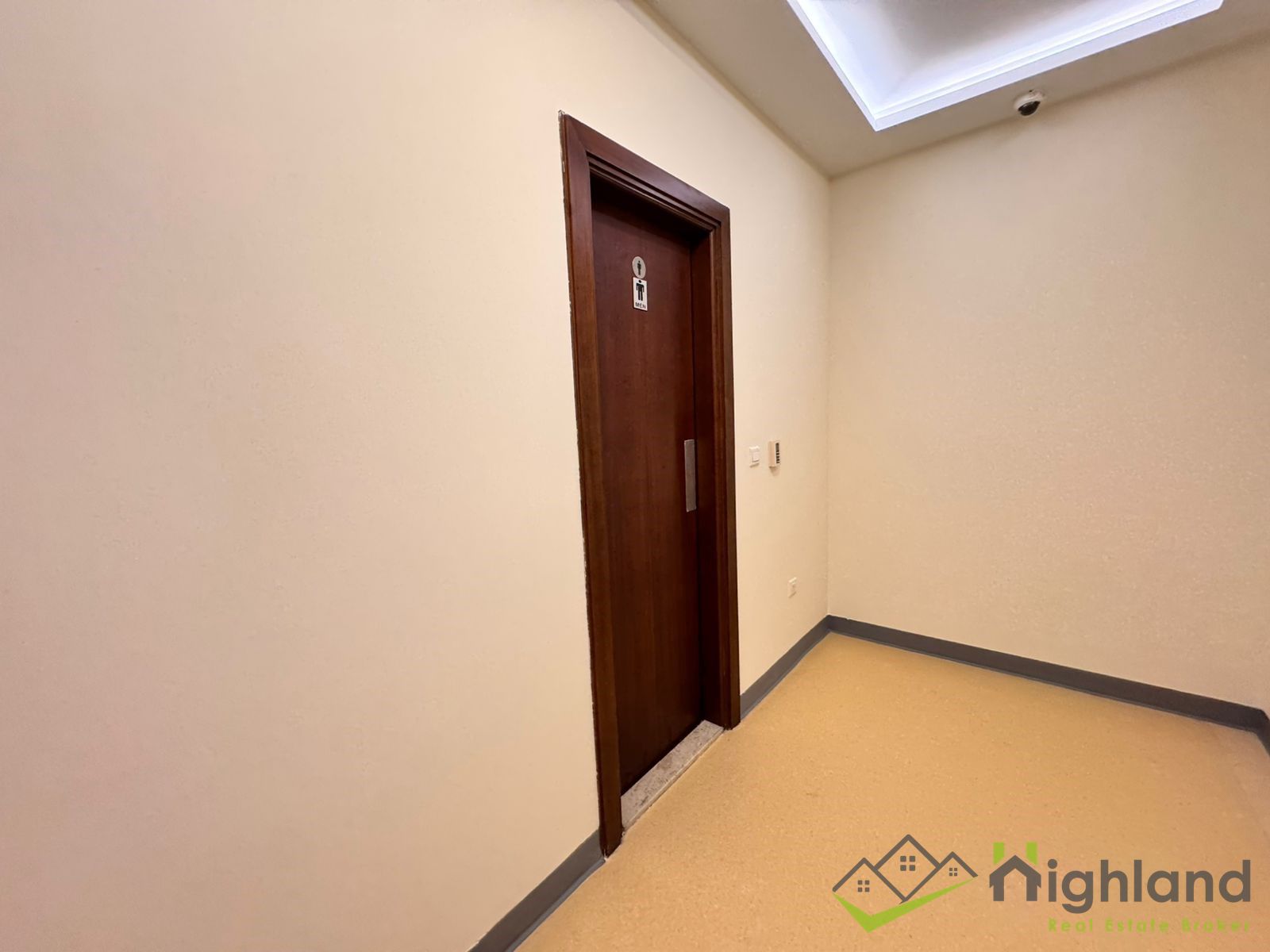 Ready-Office-Full-Commercial-Accessible-Location-5 Ready Office | Full Commercial | Accessible Location
