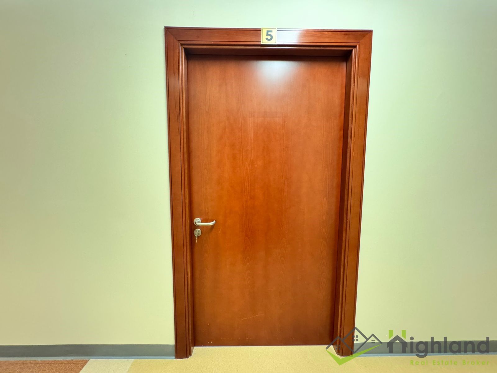 Spacious-Office-Good-Location-Message-Us-Now-7 Spacious Office | Good Location | Message Us Now